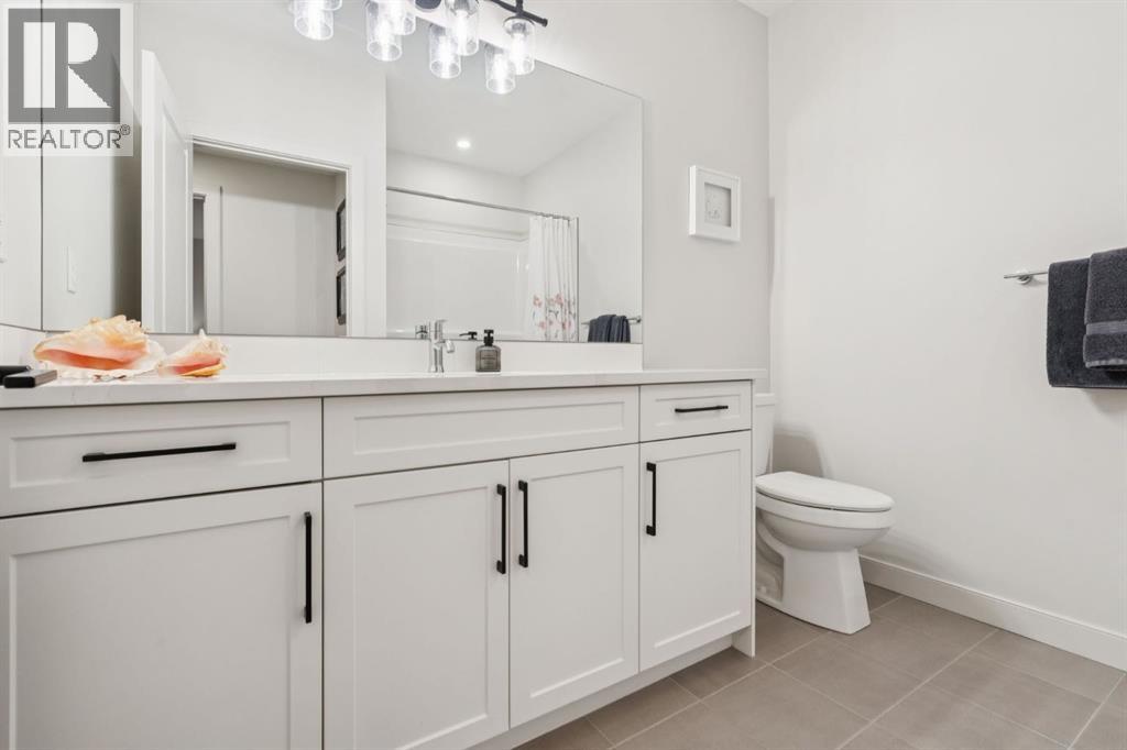 196 Emberside Hollow, Cochrane