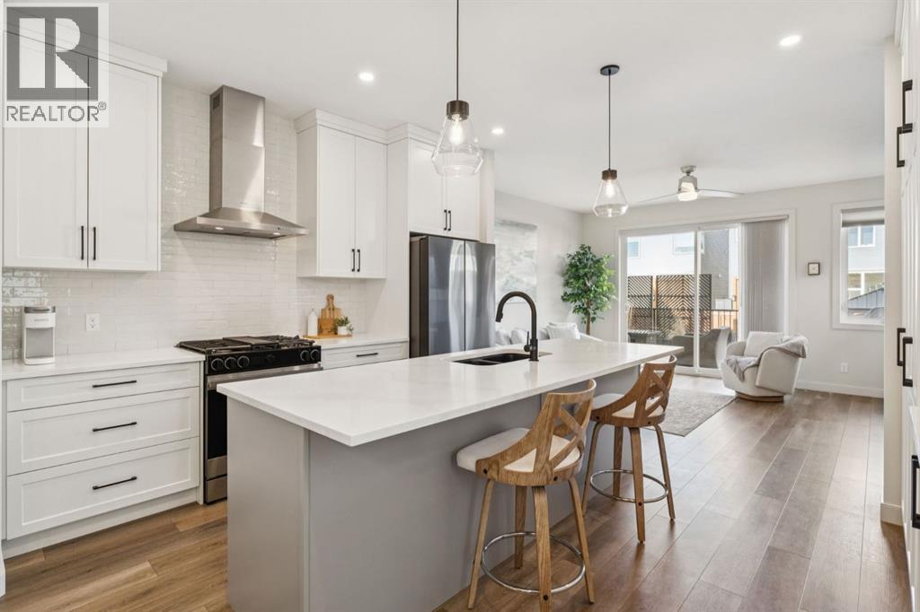 196 Emberside Hollow, Cochrane