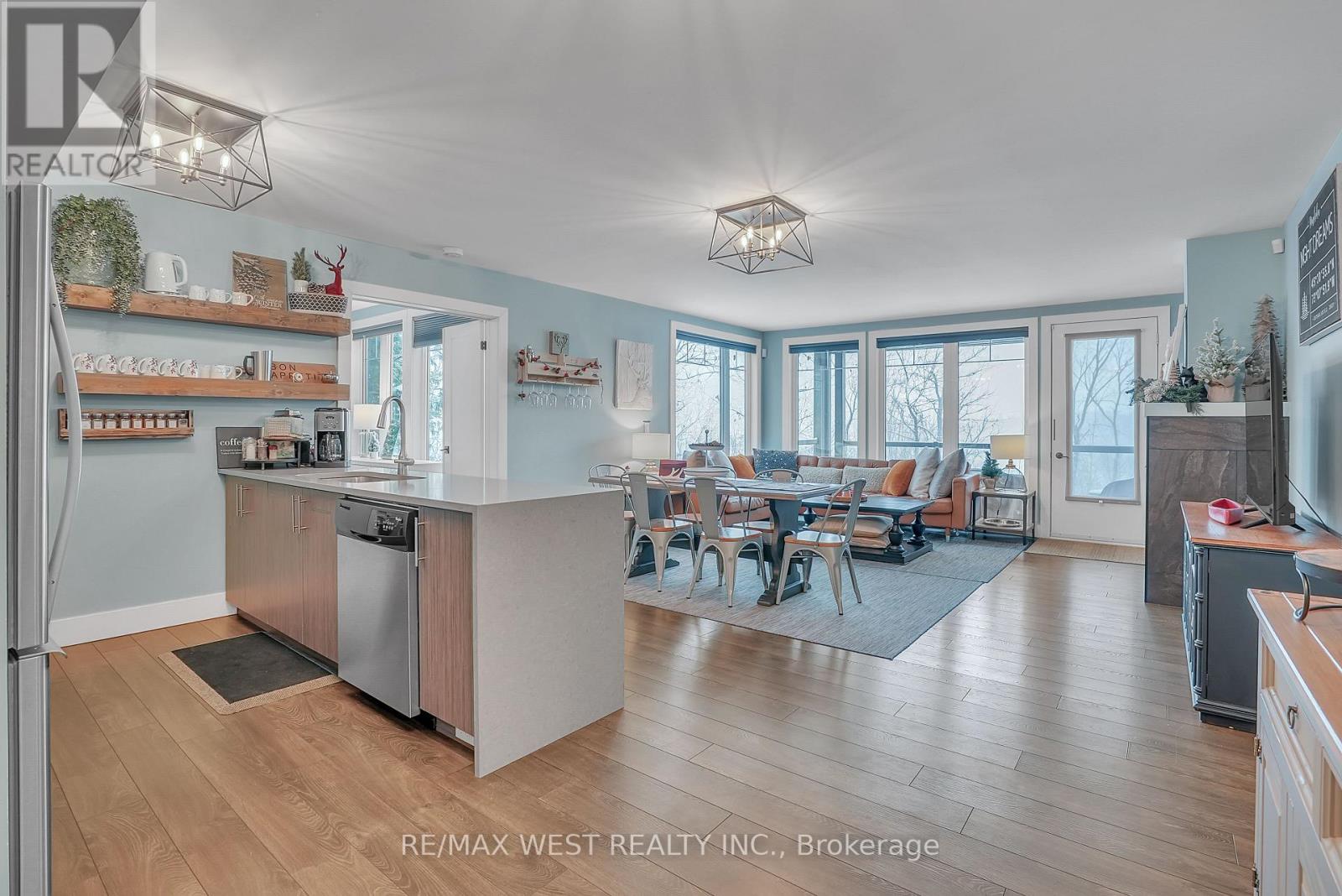 1 Tree Tops Lane 201