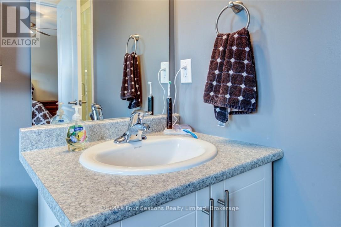 44 LETT AVENUE - 22