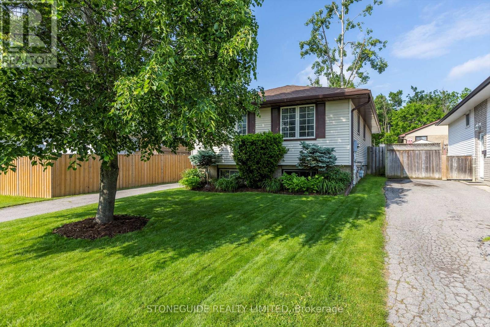 2047 Foxfarm photo 4