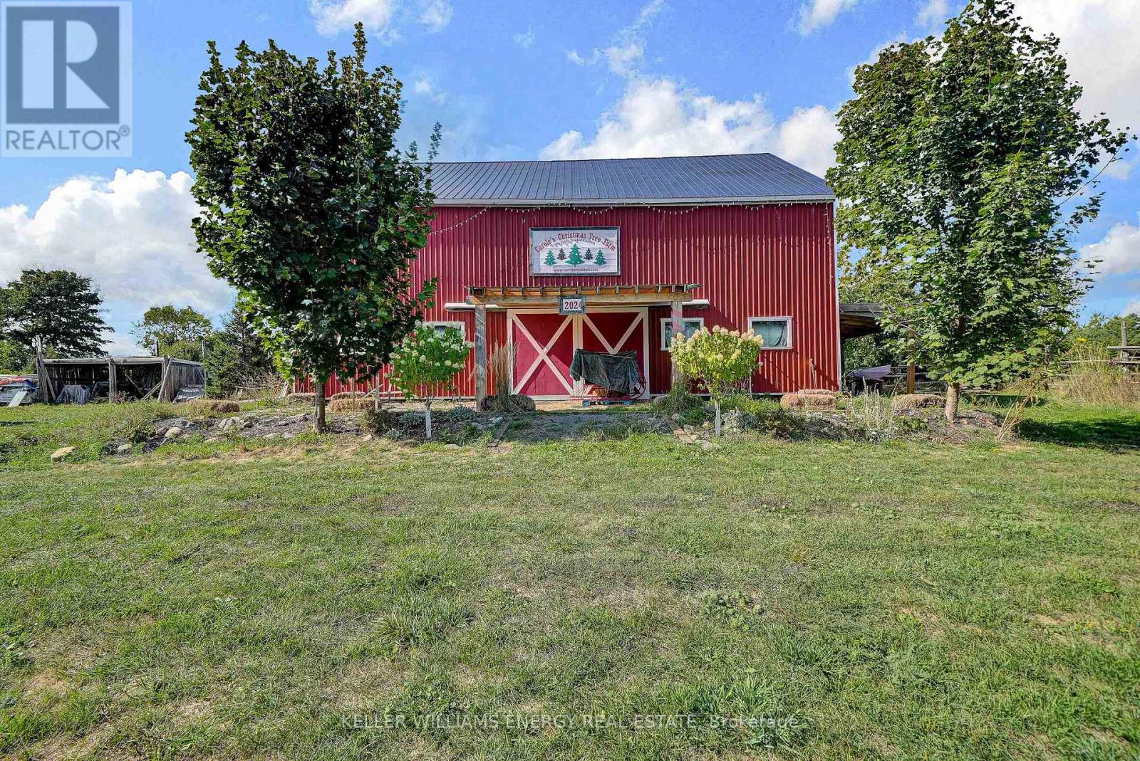 7685 COUNTY ROAD 2 — photo 32