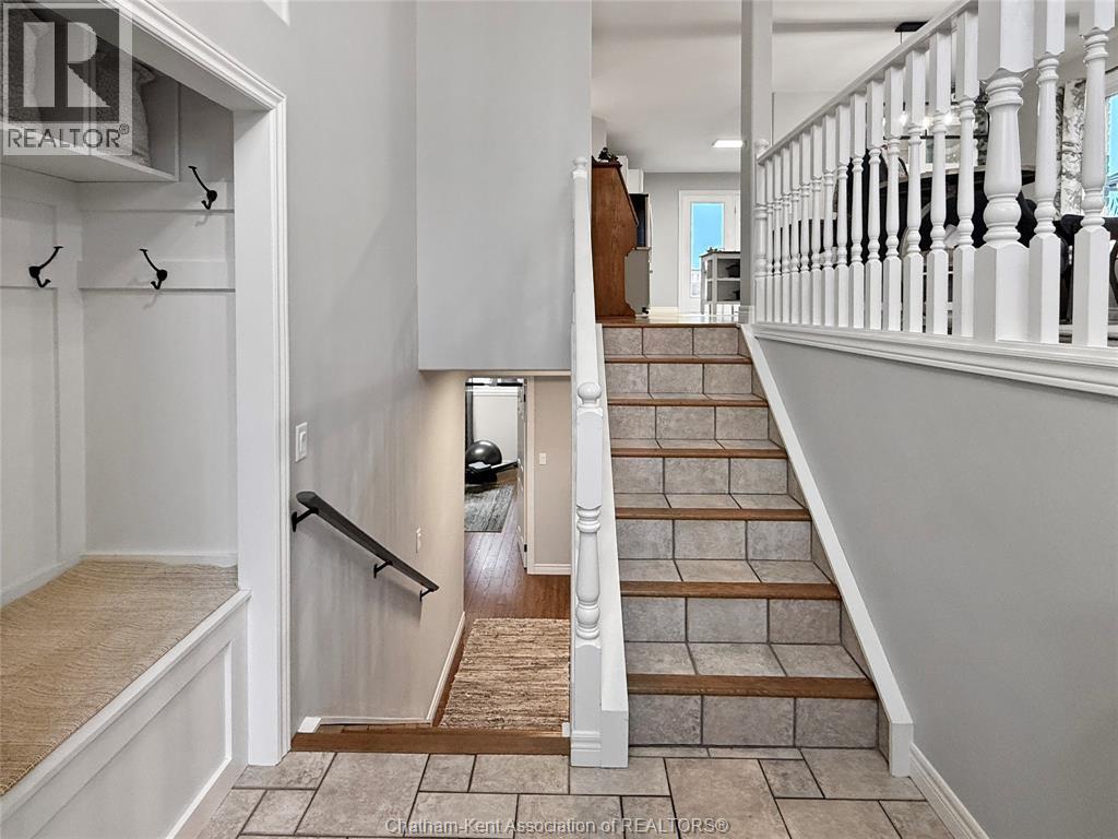 38 Regatta DRIVE - Photo 4 of 42, Leamington, Ontario