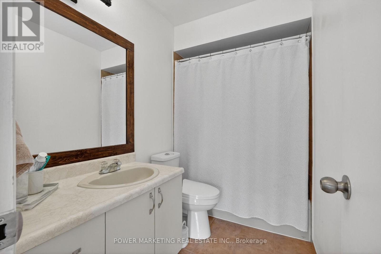 104 BANNERHILL — photo 26