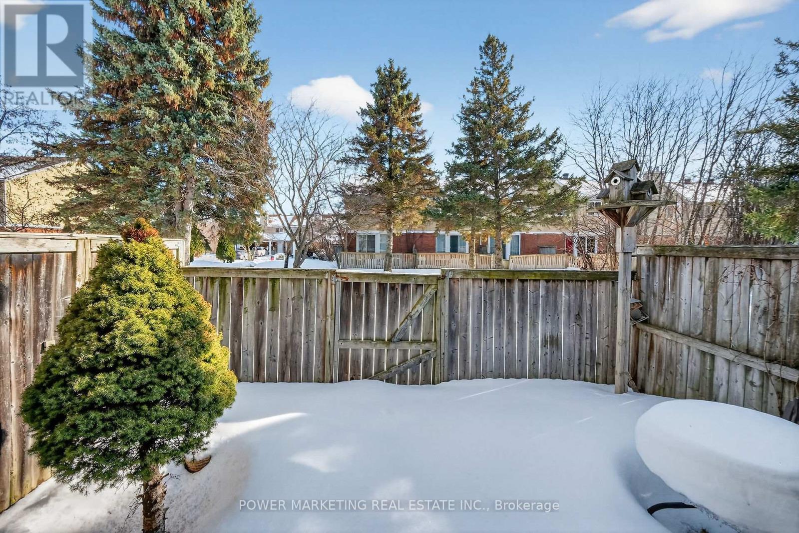 104 BANNERHILL — photo 33