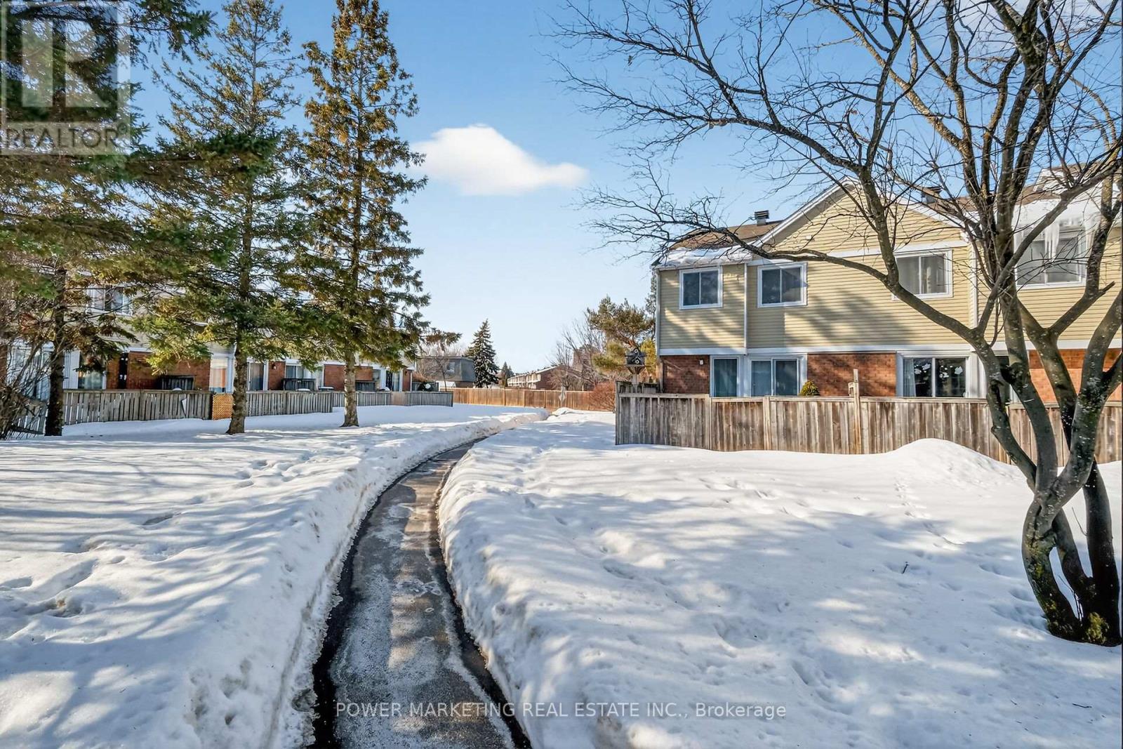 104 BANNERHILL — photo 37