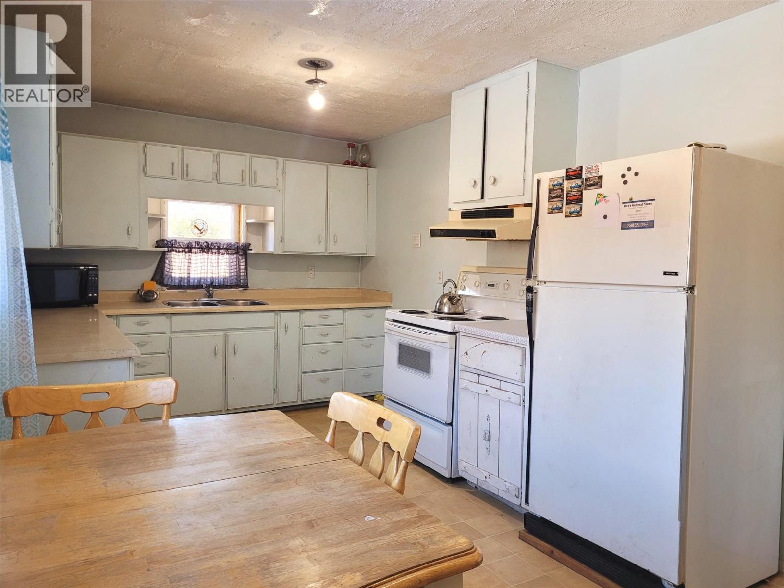 192 (3104) Vavenby Bridge Road, Vavenby