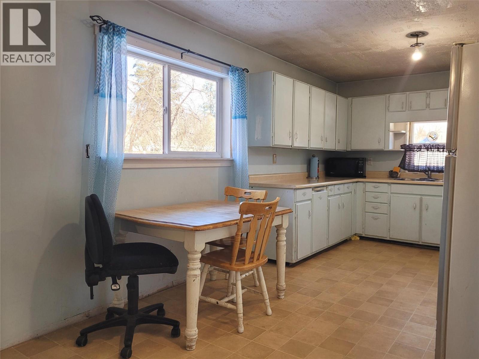 192 (3104) Vavenby Bridge Road, Vavenby