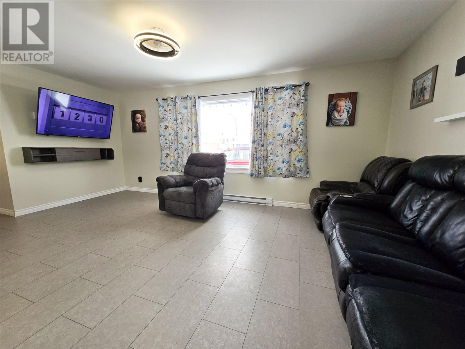 608 Carol Drive - Photo 3 of 13, Labrador City, Newfoundland & Labrador