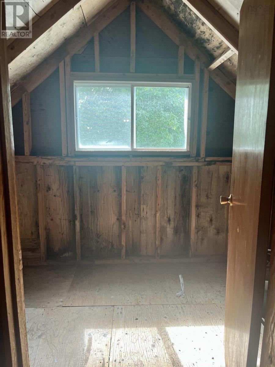 Property 38 of 49 of 3040 Clementsvale Road