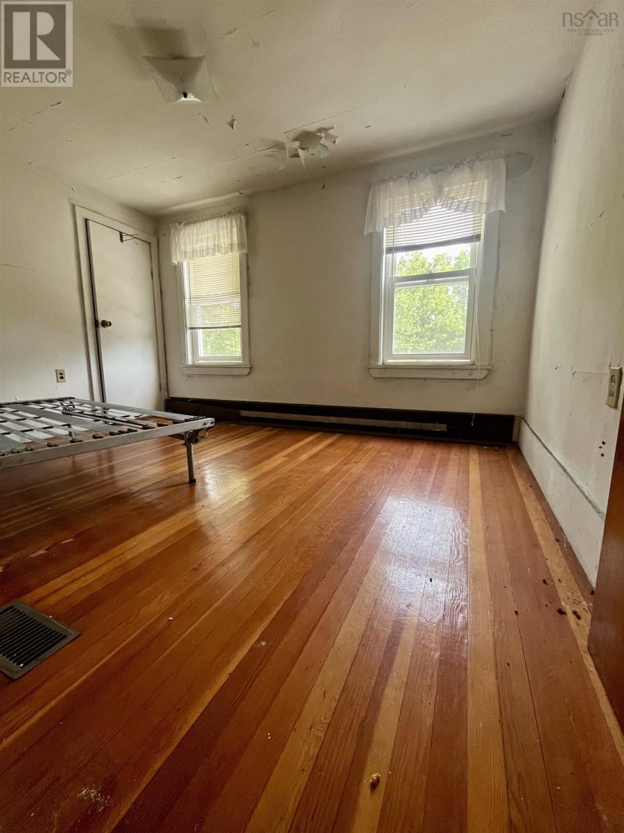 Property 33 of 49 of 3040 Clementsvale Road