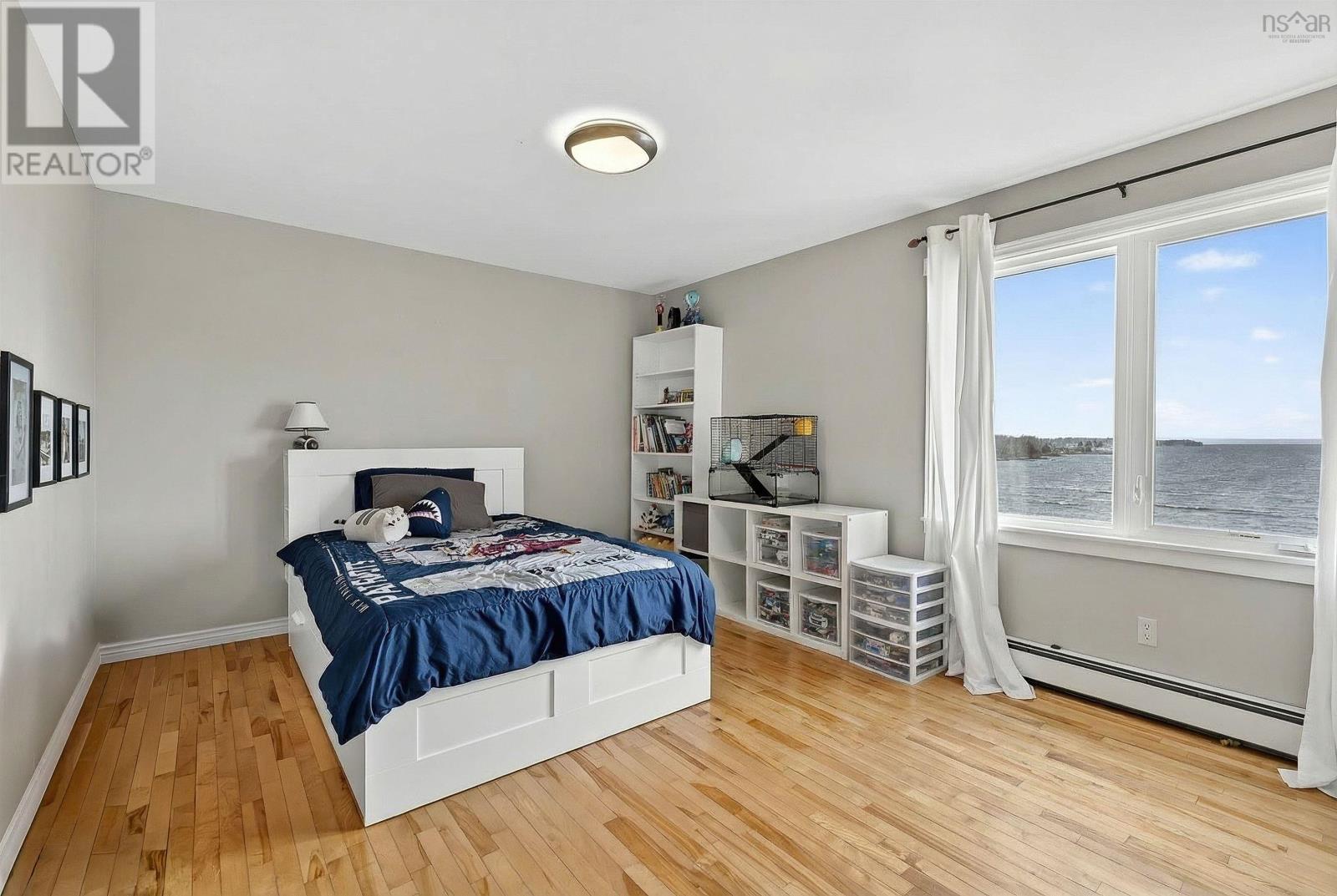 Property 23 of 36 of 2 Crouchers Point Road