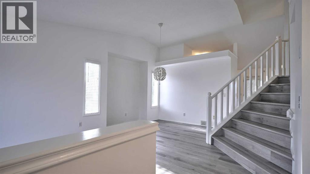 Single Family House for Sale in  Riverstone Crescent SE Riverbend Calgary 