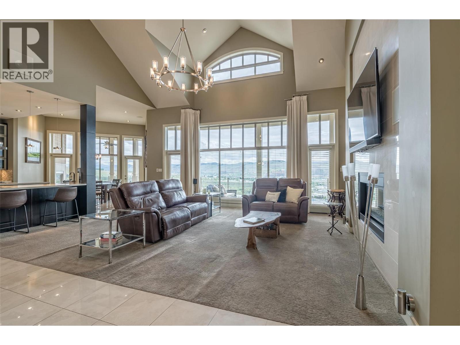 10 1117 Mt Fosthall Drive, Vernon