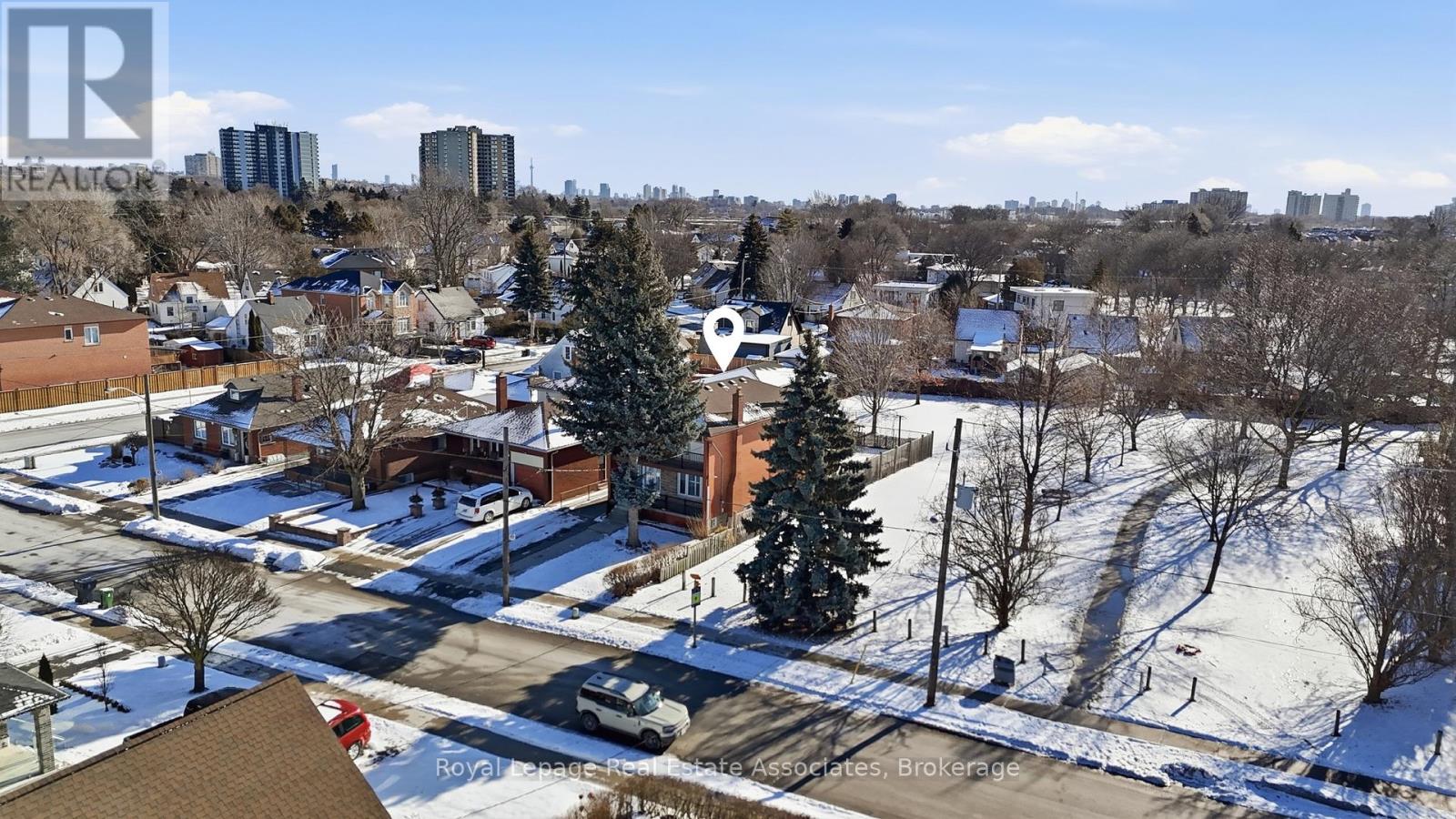 117 HARDING AVENUE - Photo 2 of 32, Toronto (Brookhaven-Amesbury), Ontario