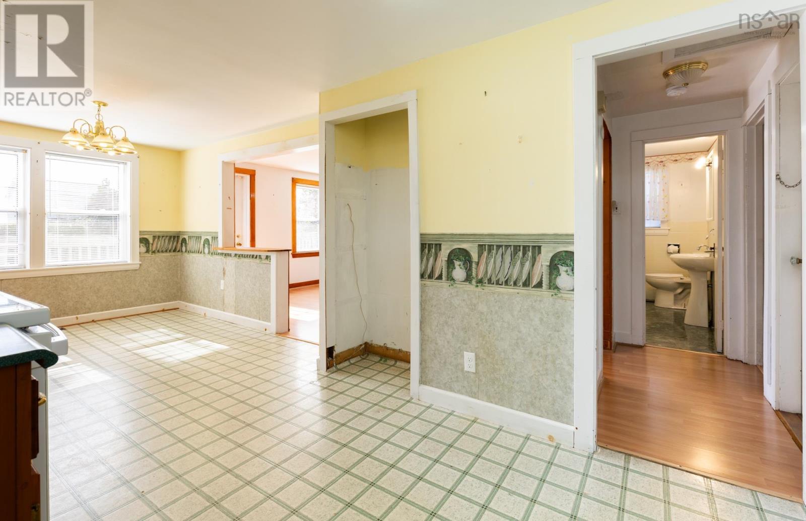 Property 16 of 28 of 120 Parade Street