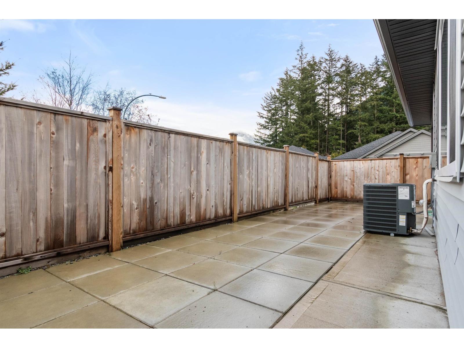 48 20118 BEACON ROAD, Hope, Hope