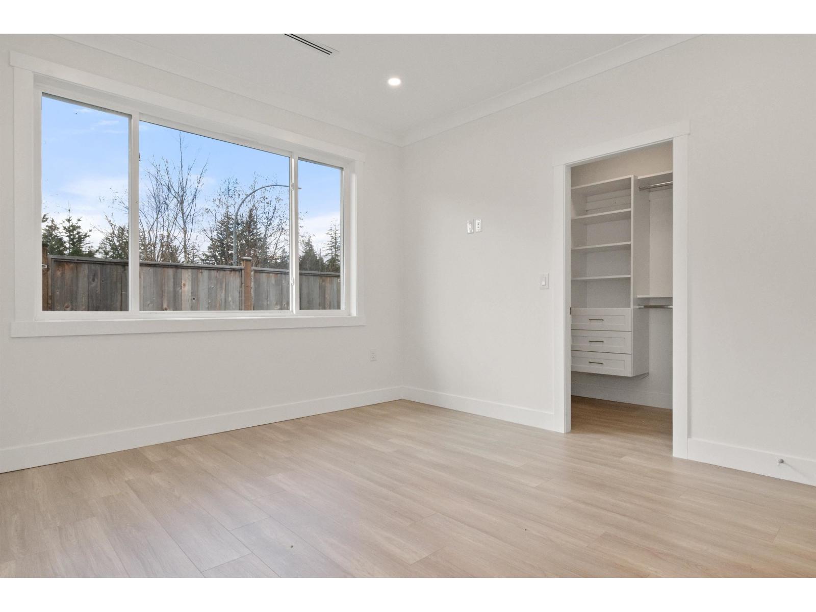 48 20118 BEACON ROAD, Hope, Hope