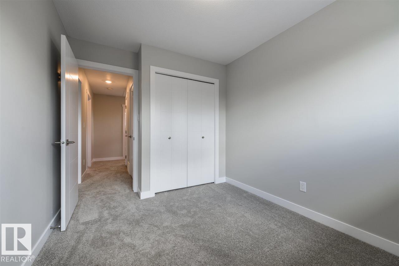 7940/7942 82 AV NW, Edmonton