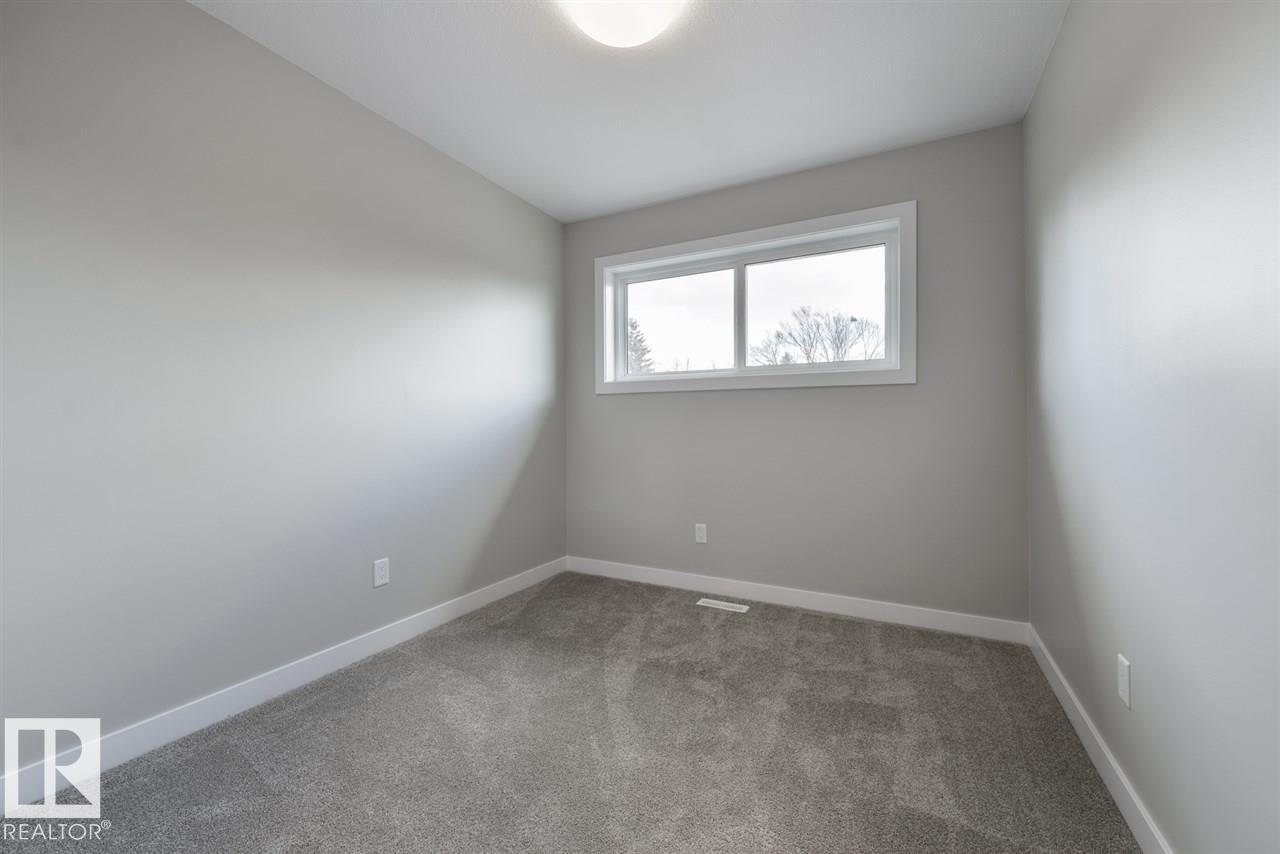 7940/7942 82 AV NW, Edmonton