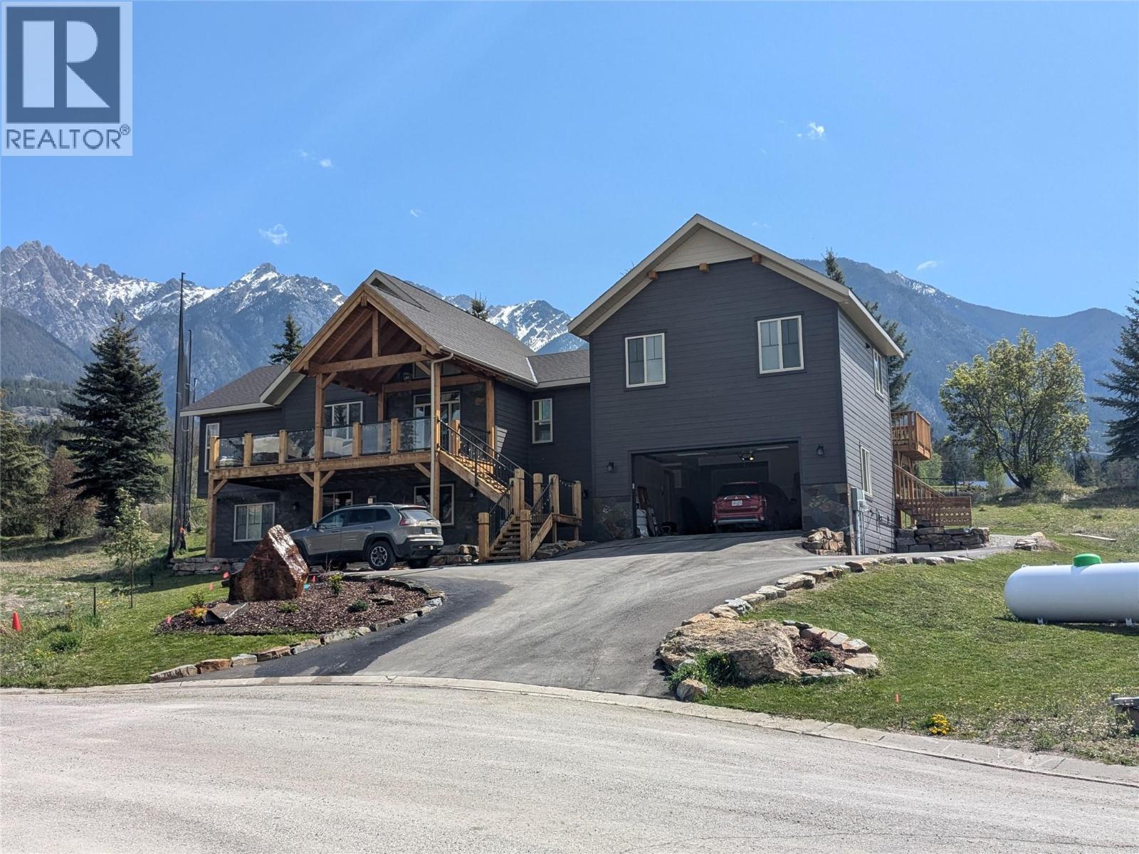 5112 Riverview Close, Fairmont Hot Springs