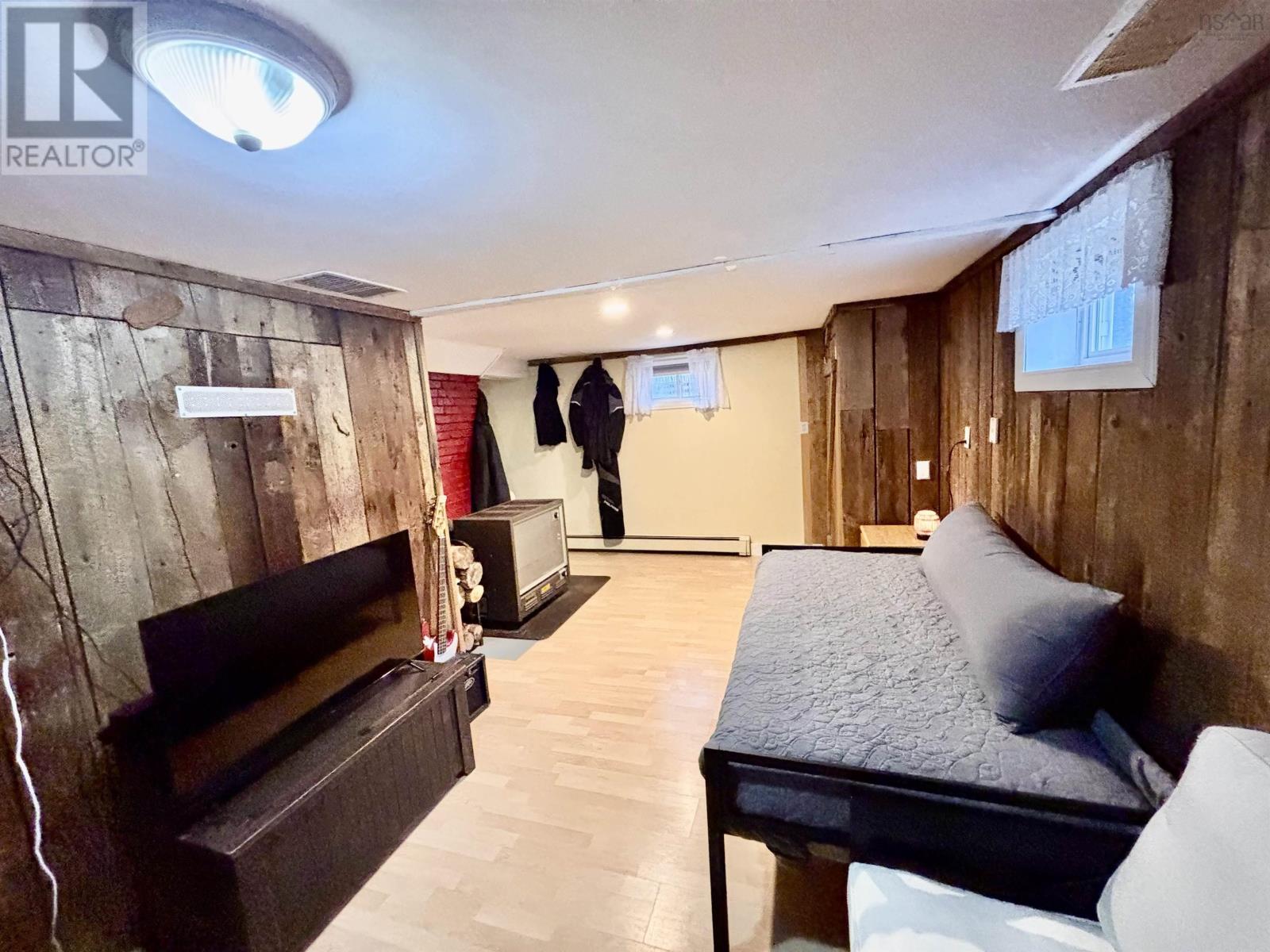 Property 40 of 48 of 34 Hillcrest Street