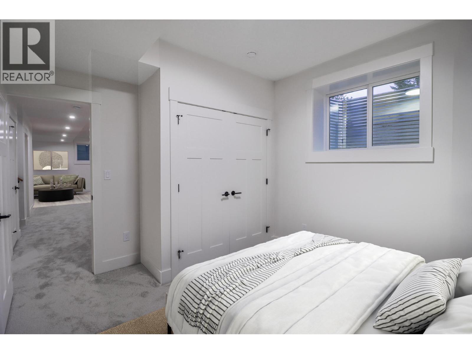 136 Shadow Mountain Boulevard, Cranbrook