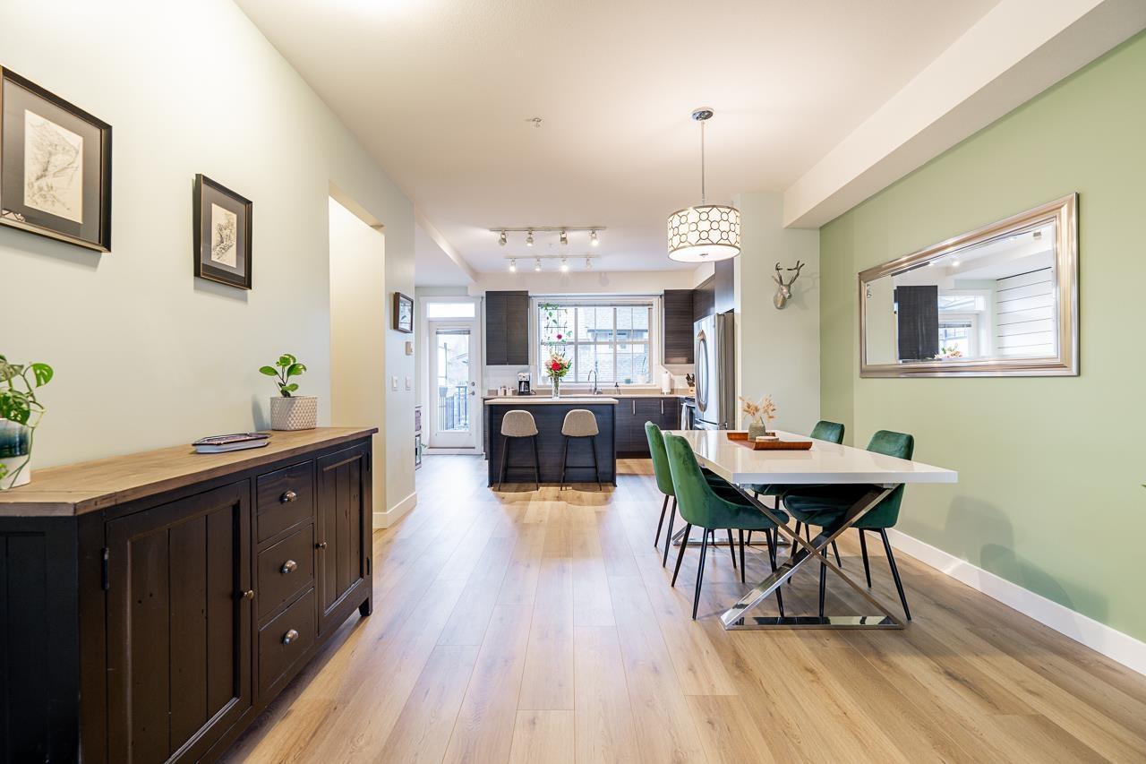 8 9525 204 STREET, Langley