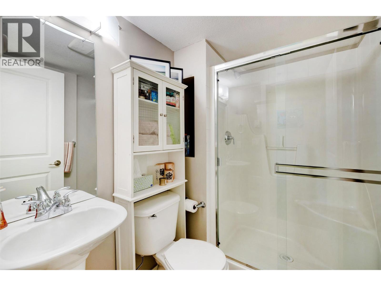 #312 555 Yates Road - 16