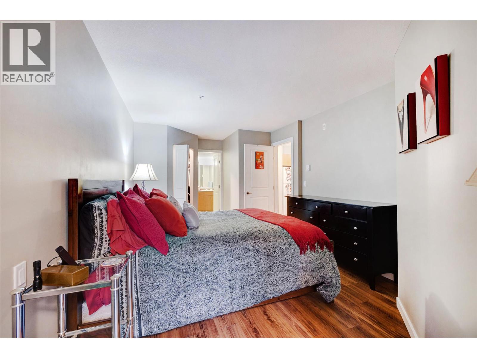 #312 555 Yates Road - 19