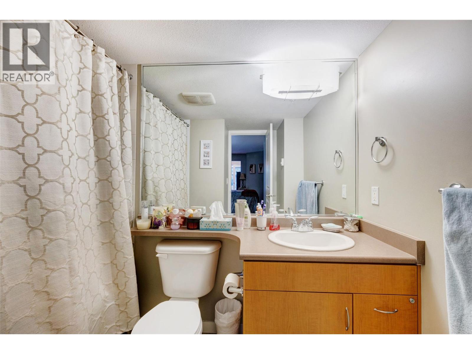 #312 555 Yates Road - 21