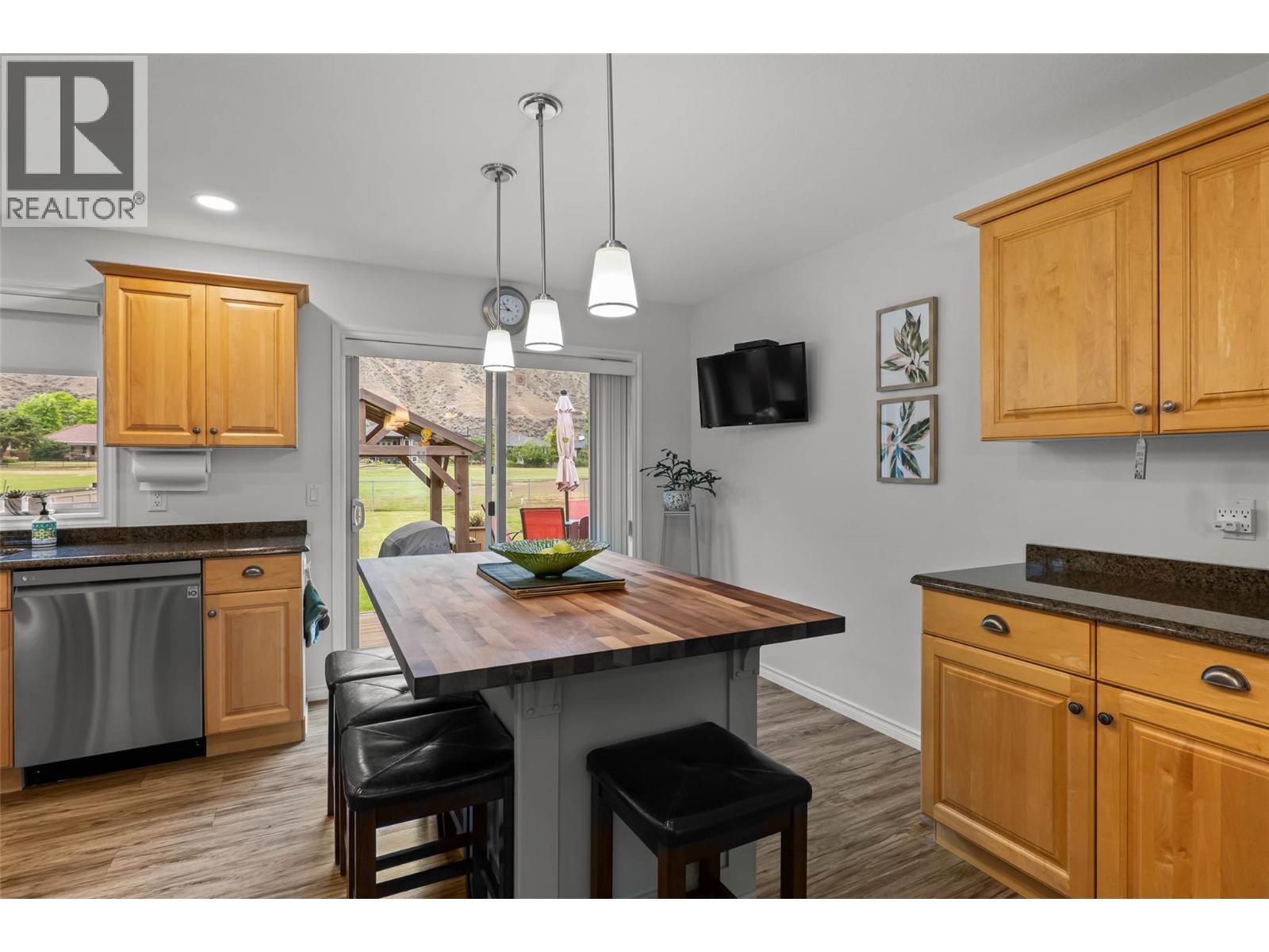 3712 Navatanee Drive, Kamloops