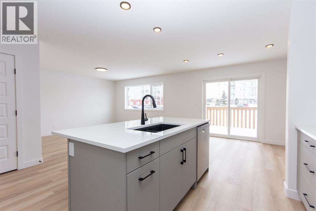 12 Trinity Street, Lacombe