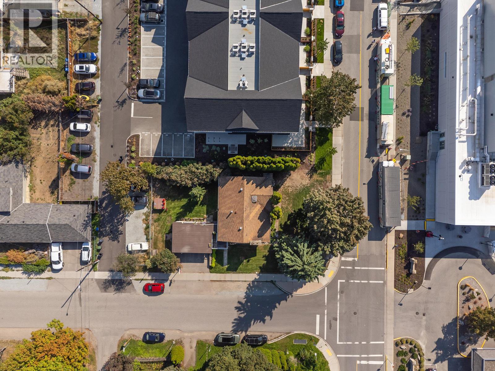  408 Royal Avenue, Kelowna