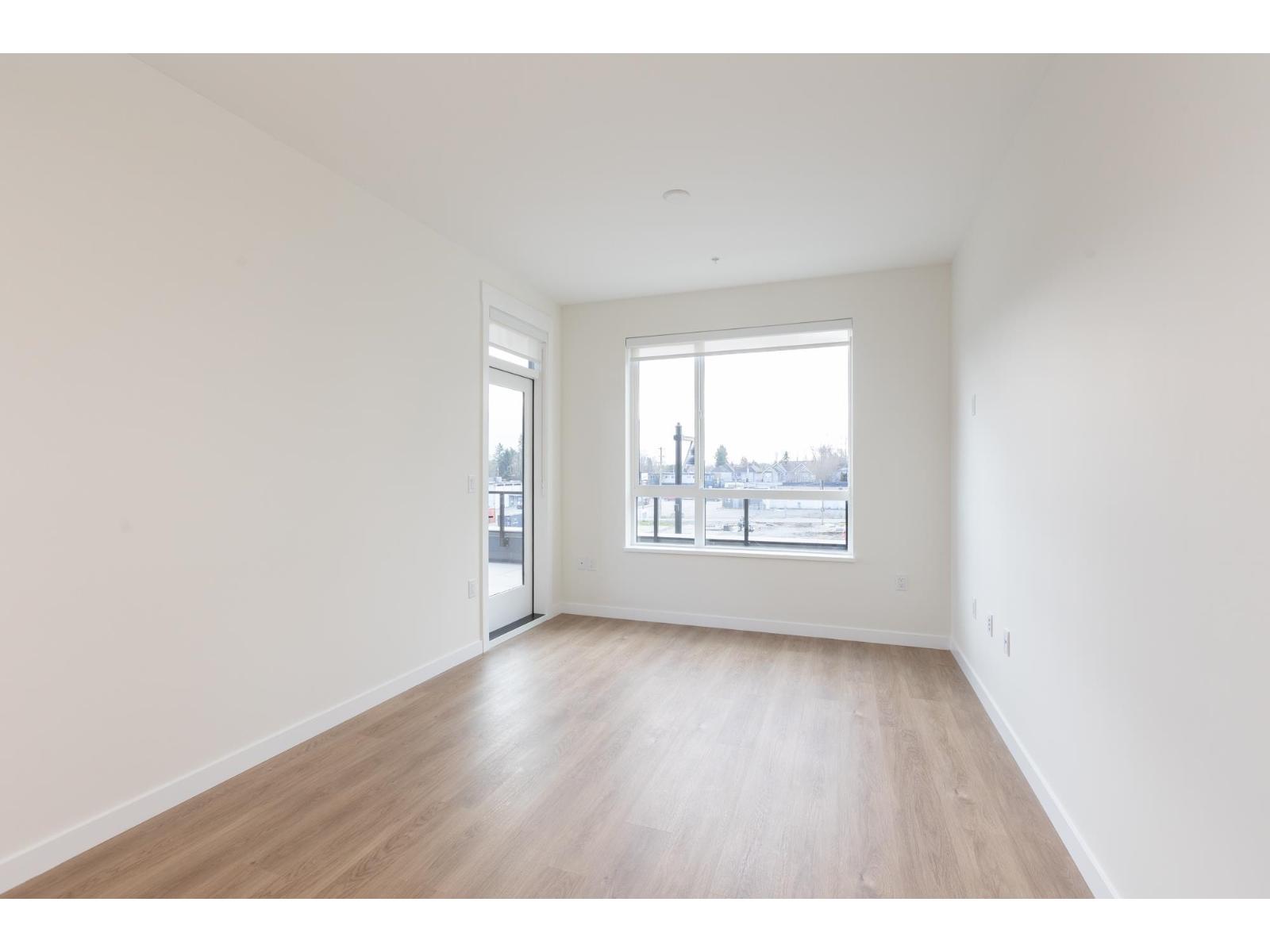 305 27249 ALDERGROVE TOWN CENTRE DRIVE, Langley