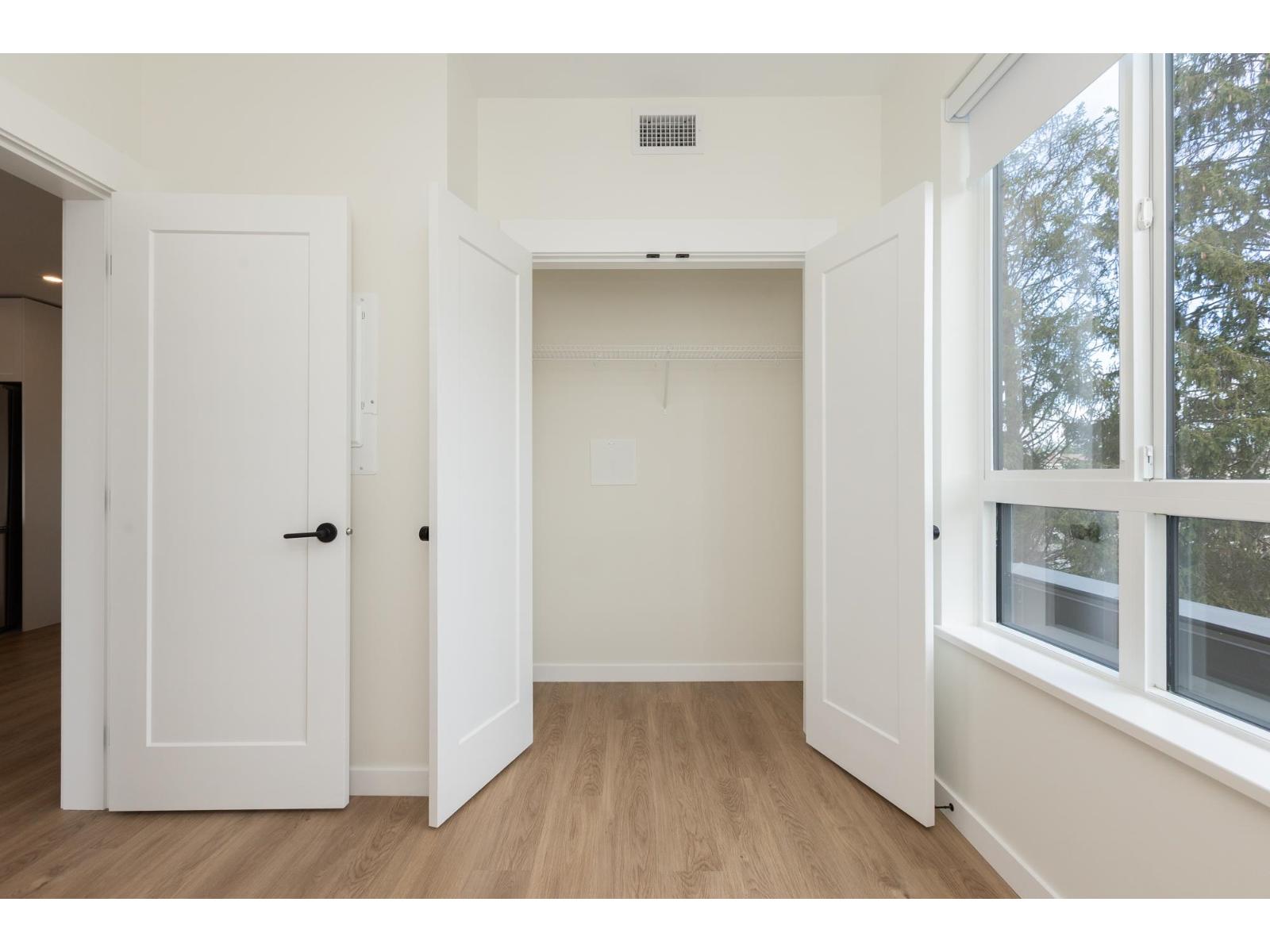 305 27249 ALDERGROVE TOWN CENTRE DRIVE, Langley