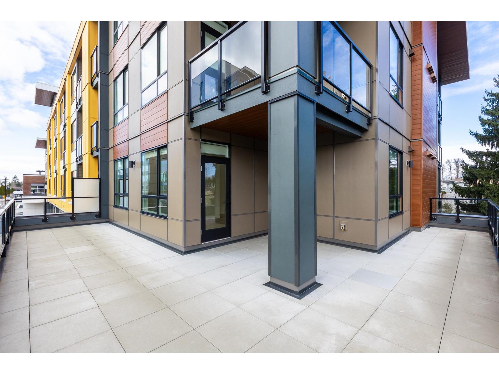 305 27249 ALDERGROVE TOWN CENTRE DRIVE, Langley