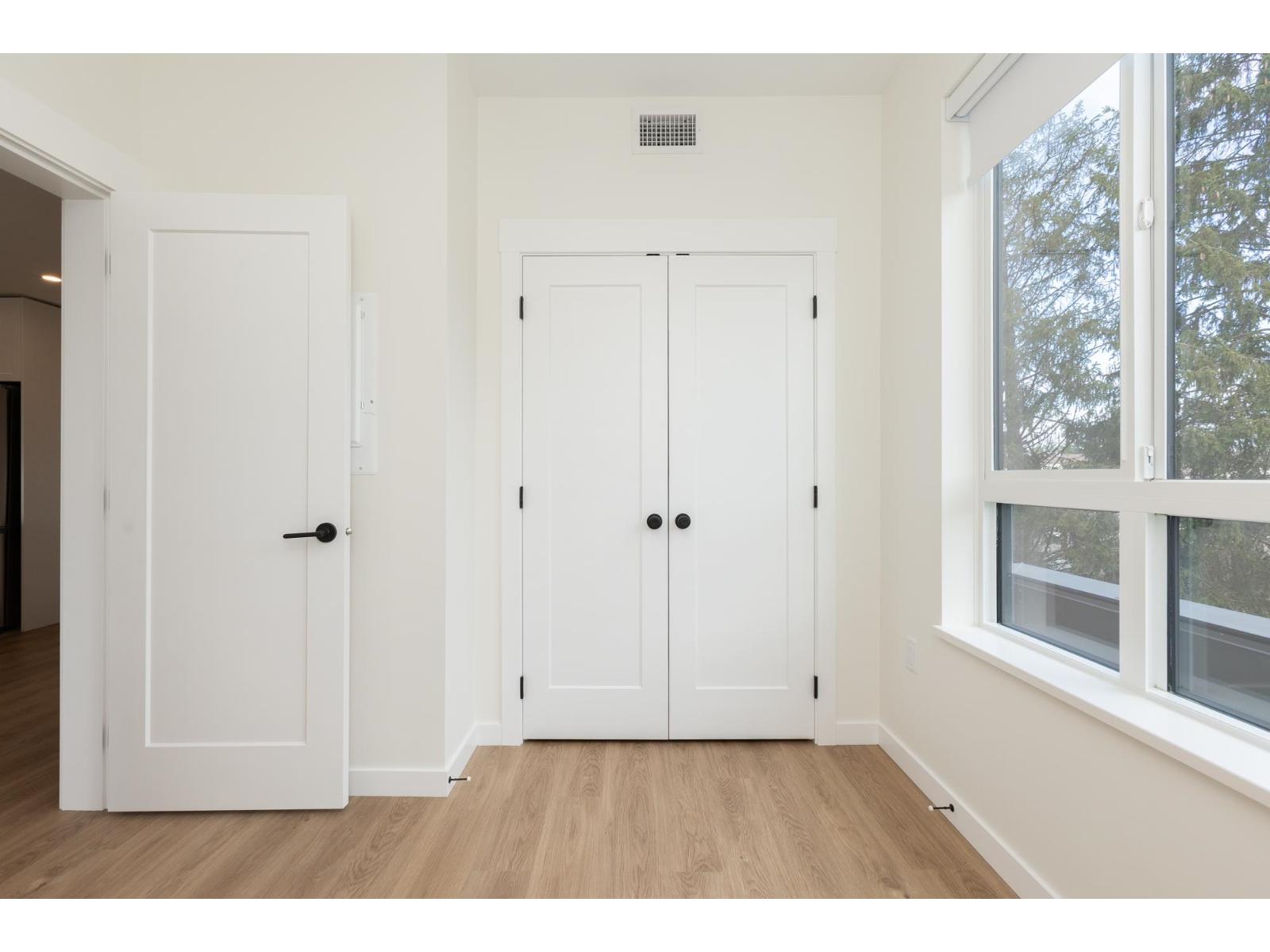 305 27249 ALDERGROVE TOWN CENTRE DRIVE, Langley