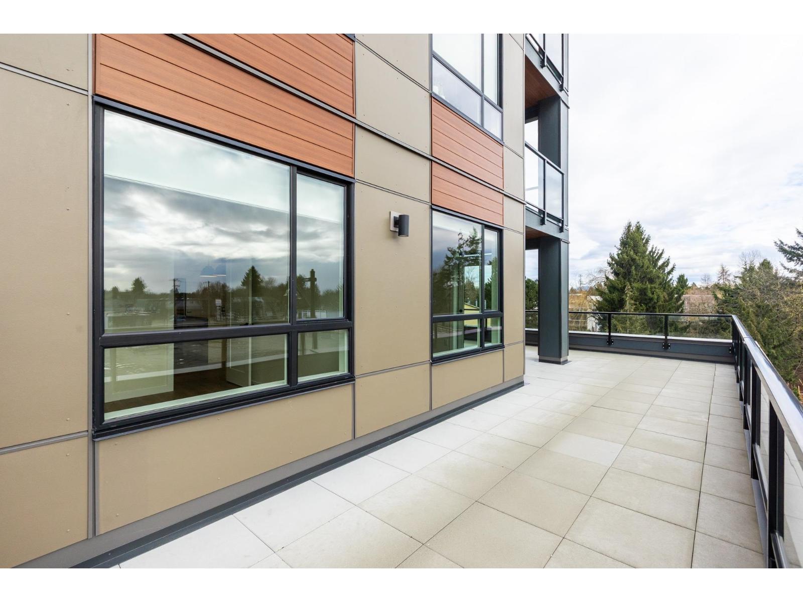 305 27249 ALDERGROVE TOWN CENTRE DRIVE, Langley