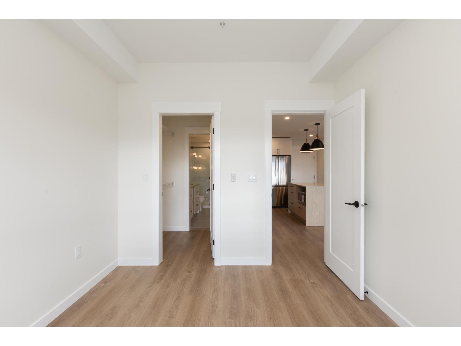 305 27249 ALDERGROVE TOWN CENTRE DRIVE, Langley