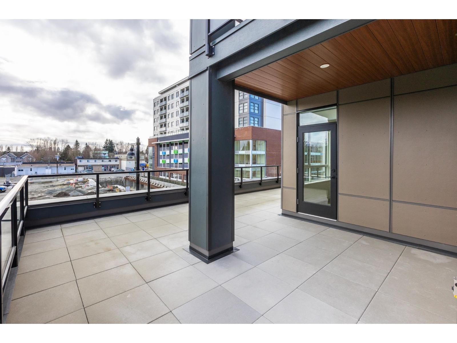 305 27249 ALDERGROVE TOWN CENTRE DRIVE, Langley