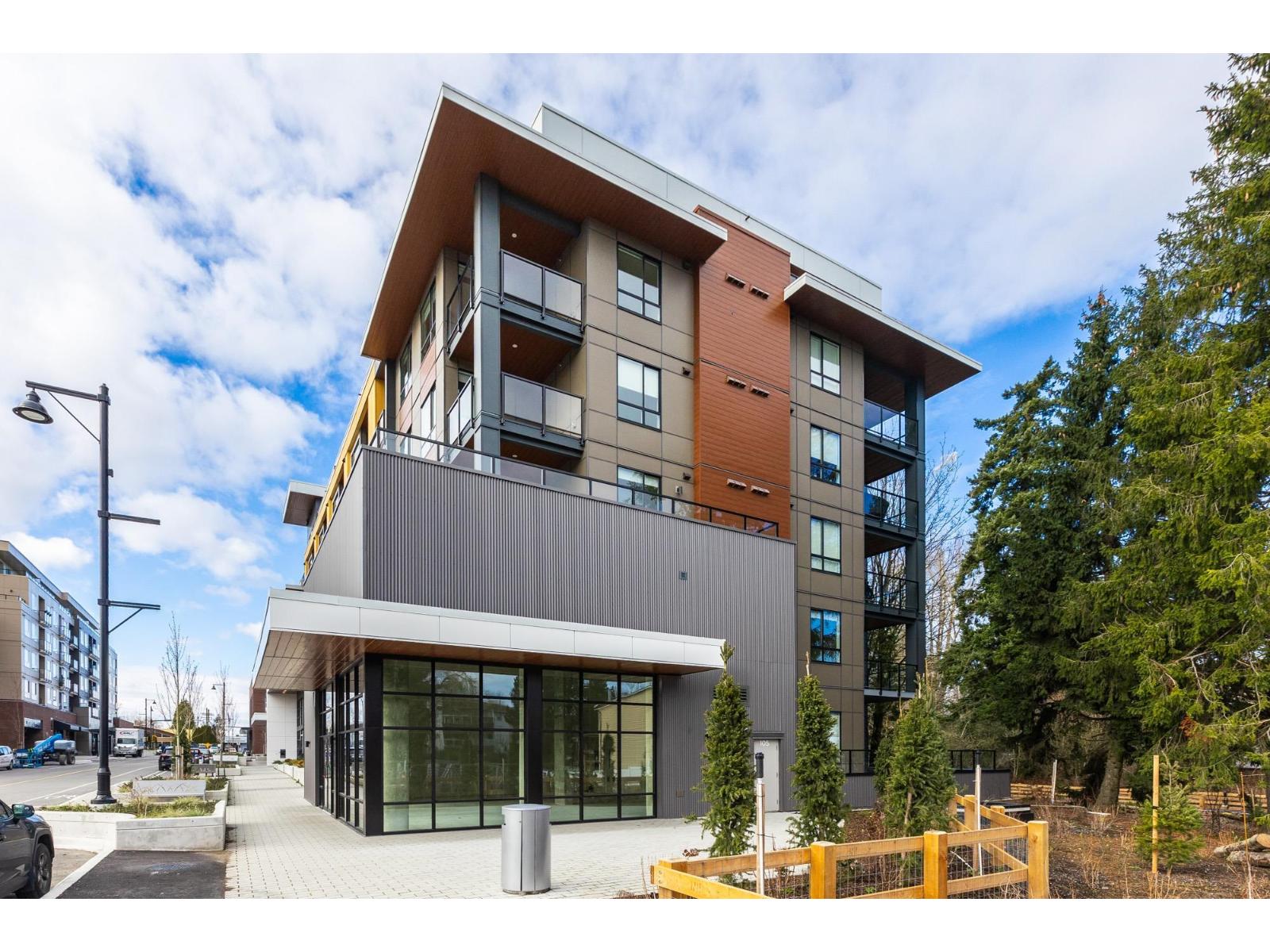 305 27249 ALDERGROVE TOWN CENTRE DRIVE, Langley