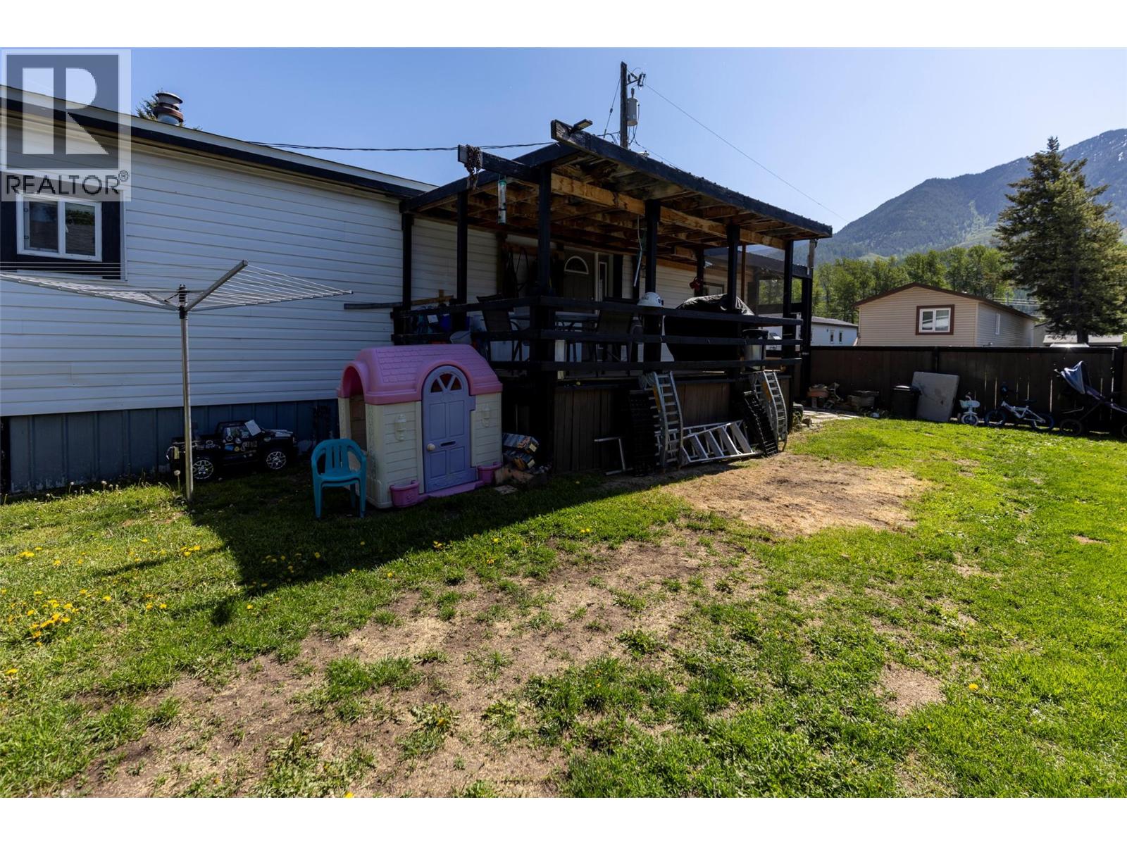 2011 3 Highway Unit# 12, Fernie