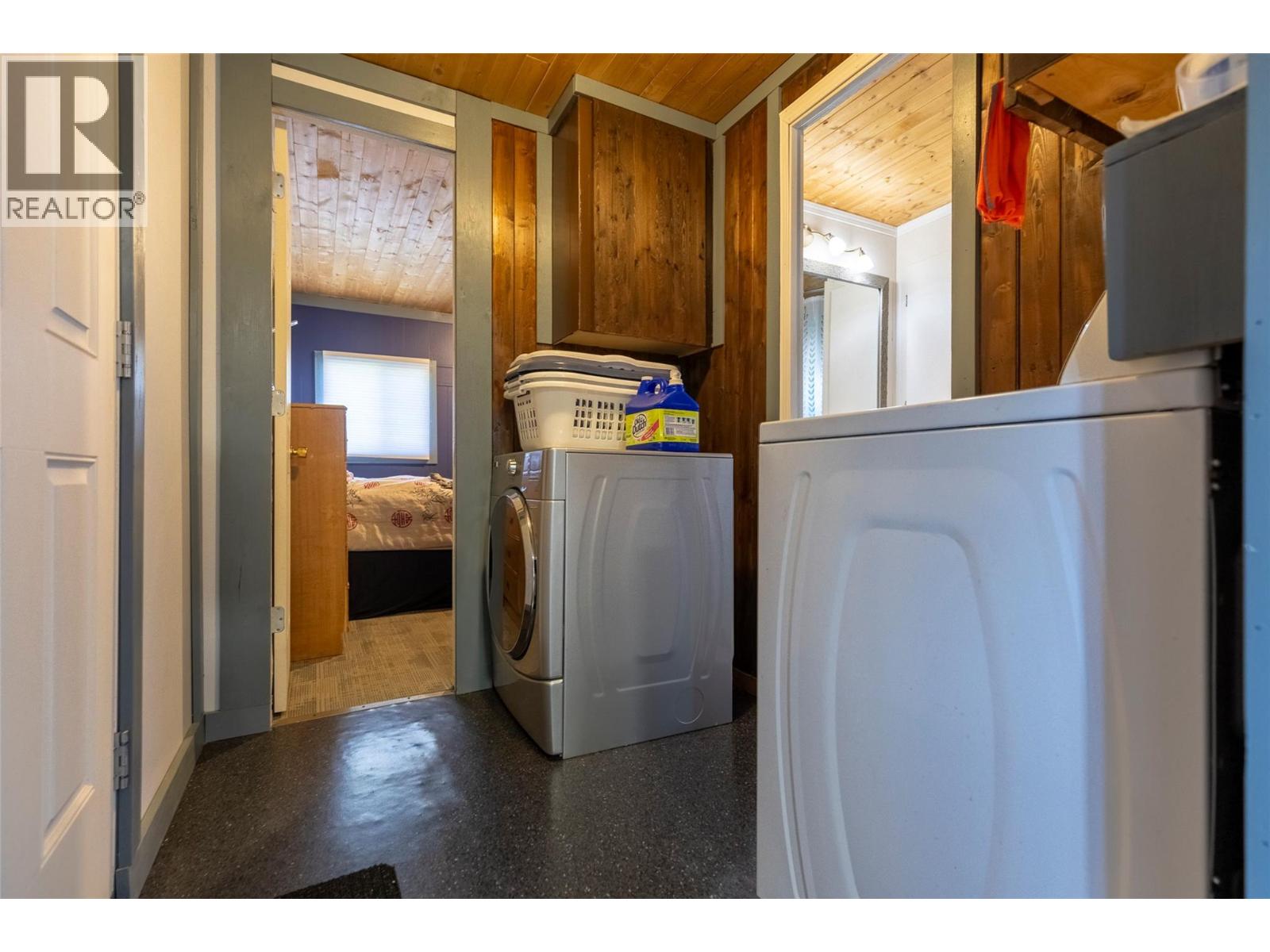 2011 3 Highway Unit# 12, Fernie