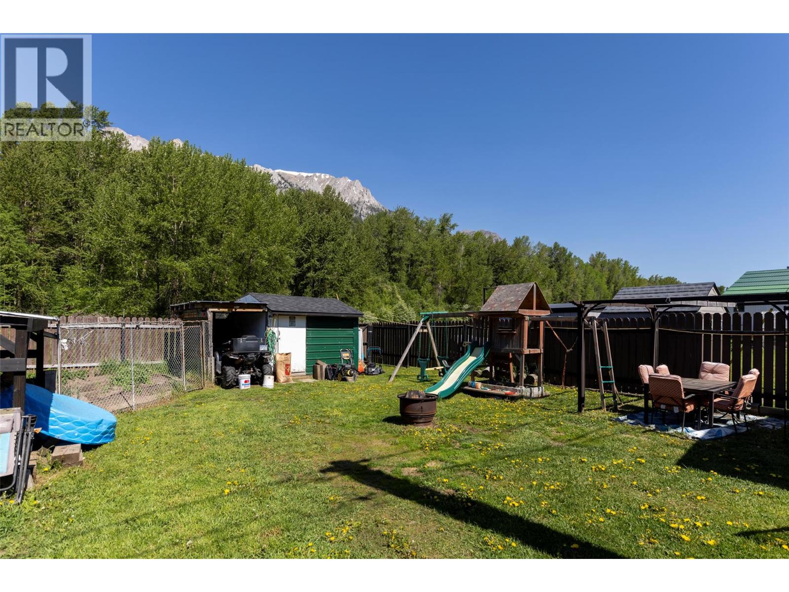 2011 3 Highway Unit# 12, Fernie