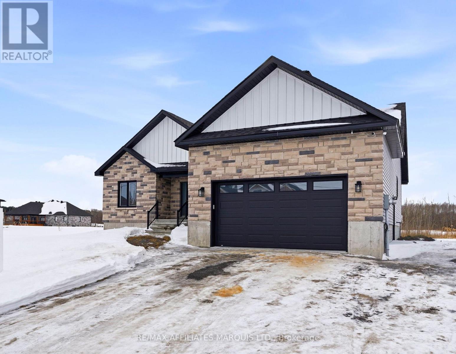 6836 JAMES CRESCENT - Photo 3 of 50, South Glengarry, Ontario