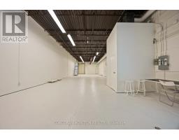 914 Eastern Avenue, Toronto, ON M4L1A4 Photo 16