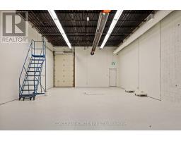 914 Eastern Avenue, Toronto, ON M4L1A4 Photo 17