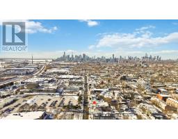 914 Eastern Avenue, Toronto, ON M4L1A4 Photo 36