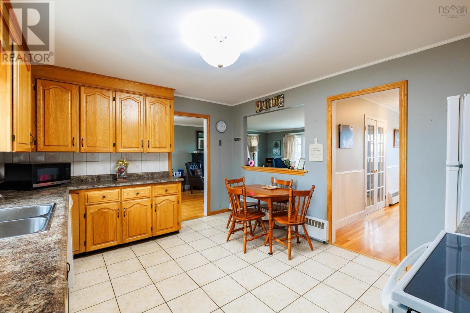 Property 3 of 30 of 32 Chemin Des Bourque